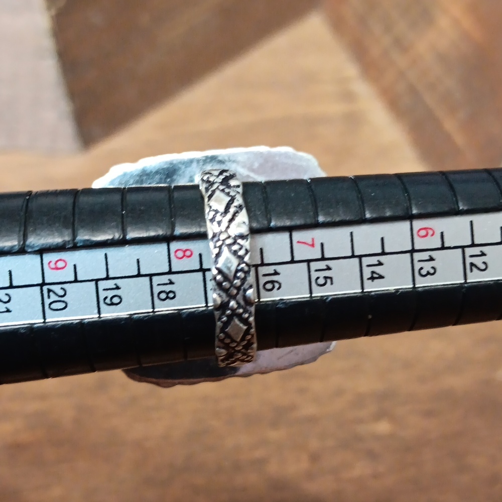 Stone Statement Ring - image 2